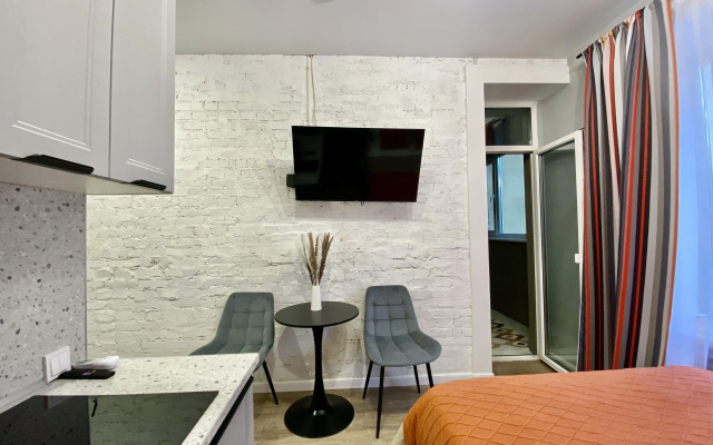 Квартира Дизайнерская студия на двоих