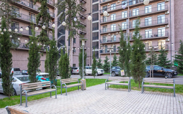 S Prekrasnym Vidom na Gorod i Park Apartments