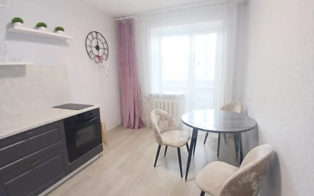 Uyutny 1 Komnatny Apartament Na Vorkutinskaya 17 Apartments