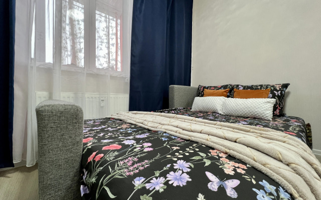 Studiya Loginova 5/2-633 Flat