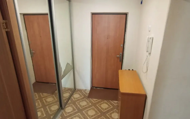 Na Prospekte Yamasheva 30 Flat