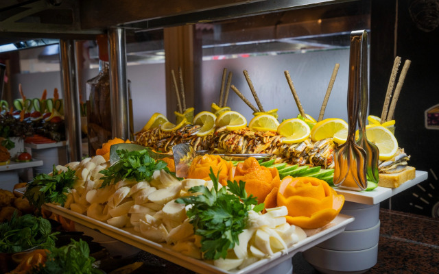 Курортный отель Ulusoy Kemer Holiday Club