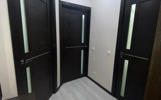 Na Azata Abbasova Flat