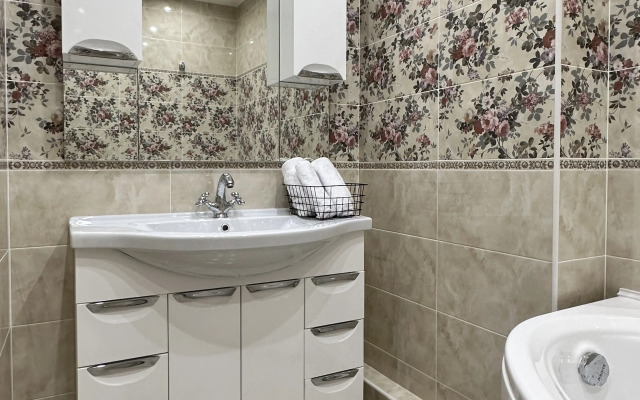 Квартира у парка 300-летия