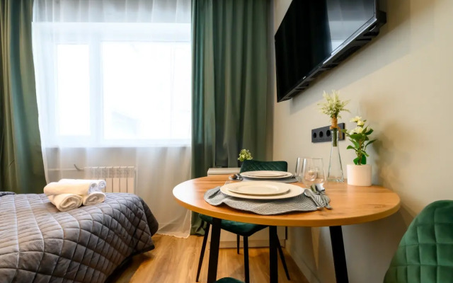 735 Leninskiy Pr 158 Apartments
