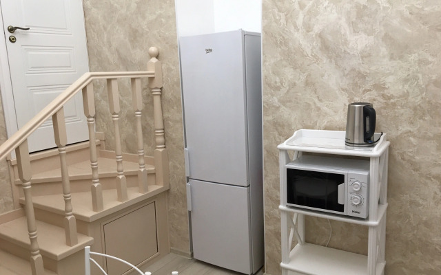 Na Ul Krasnoarmeyskaya 16 Flat