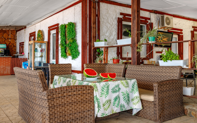 Sashenka Guest House