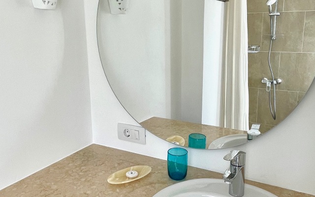Stilnye Apartamenty V Lagune Flat