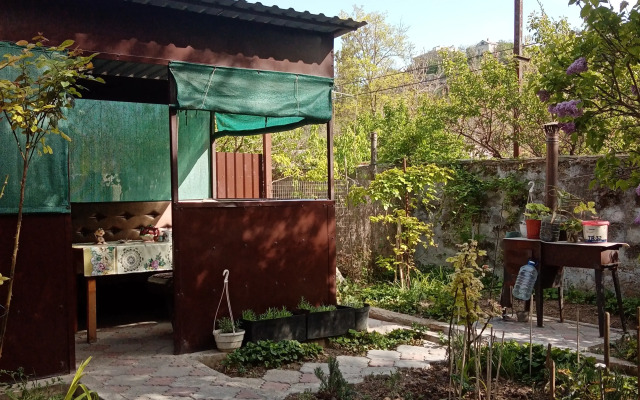 Studiya S Balkonom V Chastnom Dome Vozle Vokzalov Flat