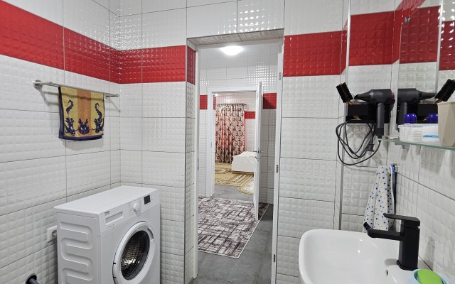 Amrapkha Private House