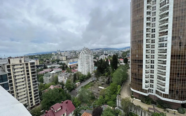 Квартира двухкомнатная в центре гoрoда Cочи