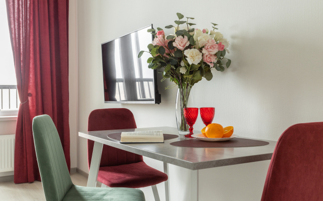 Квартира видовая евро-двухкомнатная Облака у метро рядом с разводным мостом и набережной Невы