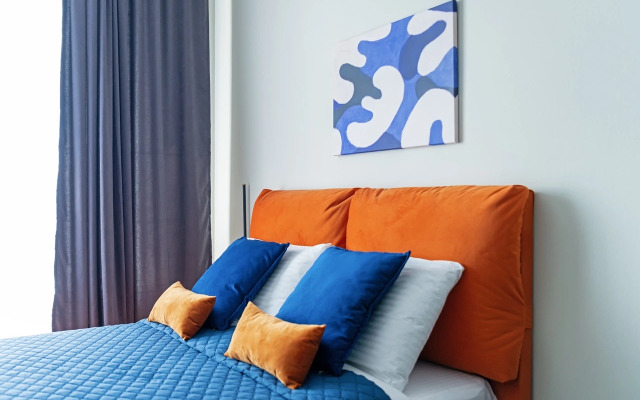 V Ladozhsky Avenir Apartments