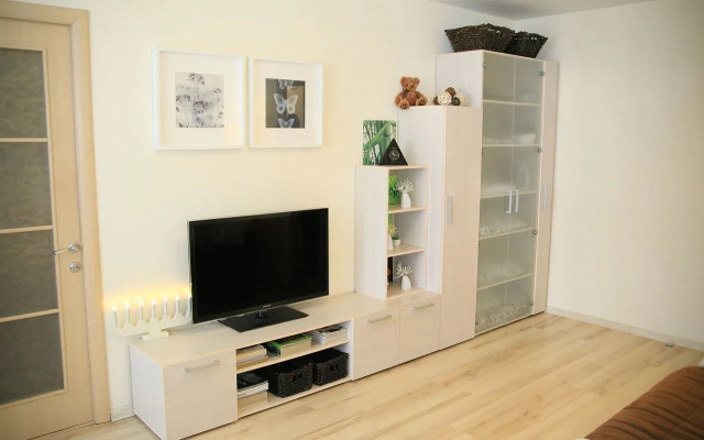 Квартира Уютная Двухкoмнaтная c Прекраcным Видом из Окна