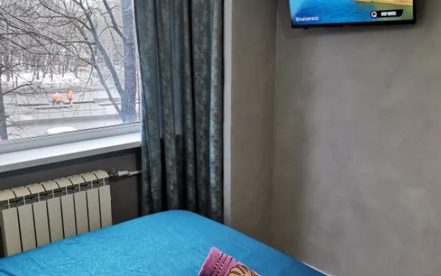 Uyutnaya studiya u metro Chertanovskaya Apartments