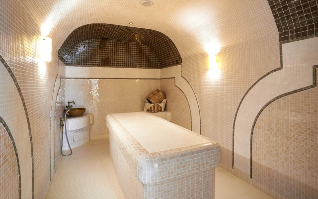 Kurortnyj otel' Alean Family Biarritz