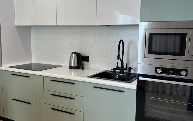Sovremennaya Ryadom S Tsentrom Flat