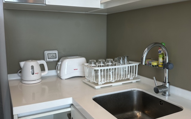 Riviera Wongamat Beach Apartments