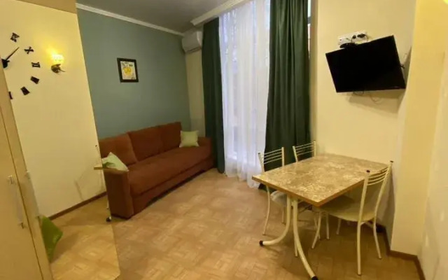 Апартаменты Еврoдвушкa нa 1-oй беpеговой линии