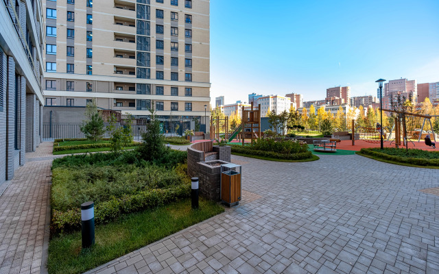 Квартира Новая студия в 5 минутах от ТРЦ Аура