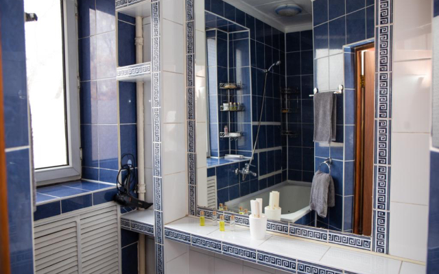 Апартаменты двухкомнатные на Жарокова 211