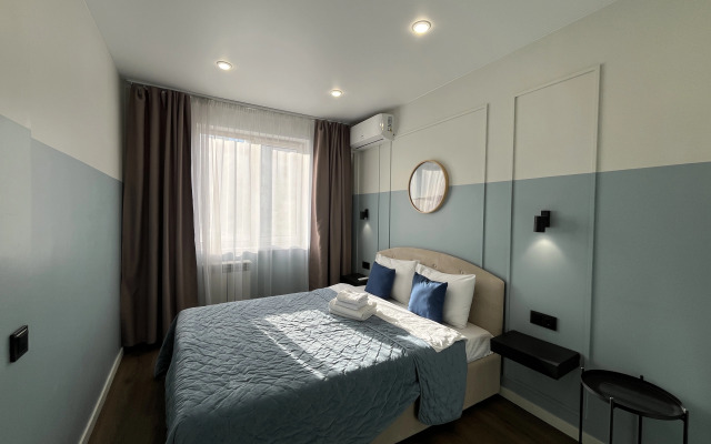 Unique Apart Indigo ryadom s Administratsiyey goroda i oblasti i MiTOK na Krasnoy 12 Apartment