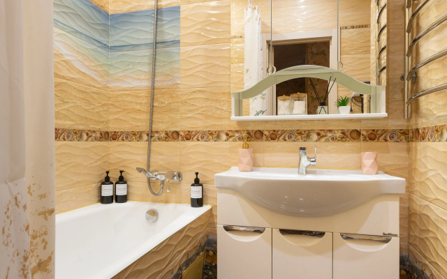 Апартаменты 2комнатные с балконом в мкр "Зеленый Бор"