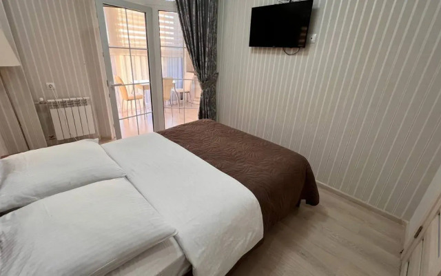 Sochiposutochno 5 Apartments