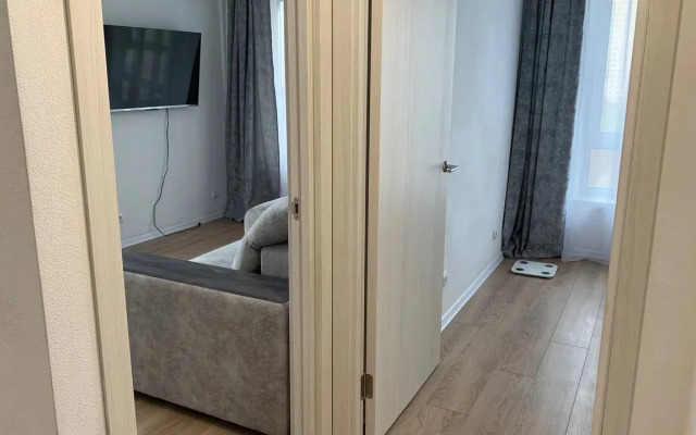 3 komnatnaya ryadom s morem Flat