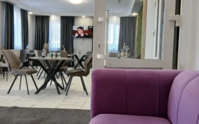 Отель Залессье