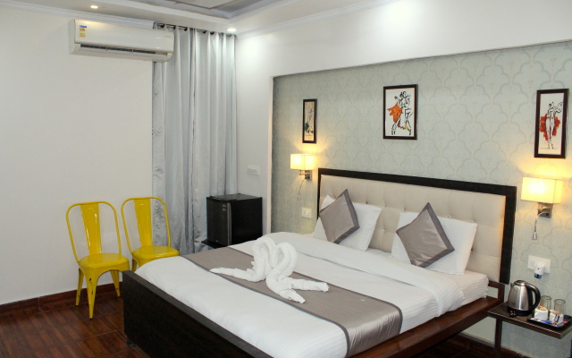 Отель Krishna Residency - A Boutique Hotel