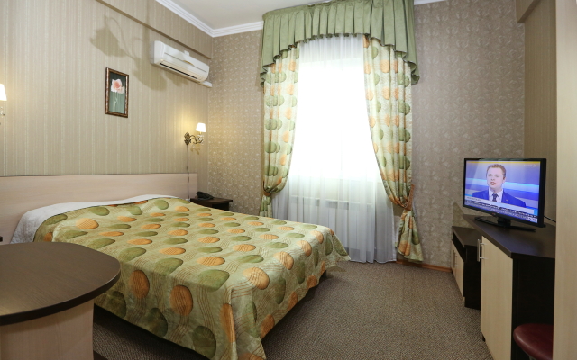 Grand Canyon Hotel