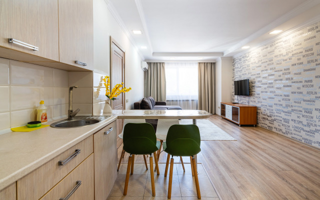 Prostota i Prostranstvo - 3-h Komnatnatnye v Minimalizme Apartment