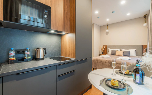 Апартаменты Отличная студия рядом с Невой