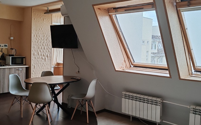 Studiya V Tsentre, Est vihod Na Kryshu i besplatnaya parkovka Flat