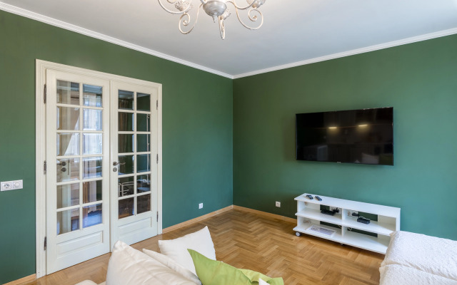 Квартира на Смоленской 10