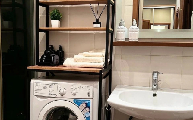 Na Ploschadi Minina I Pozharskogo 6 Flat
