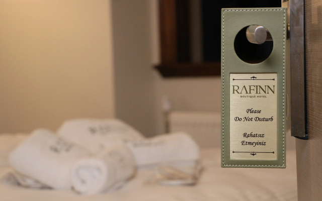 Rafinn Hotel
