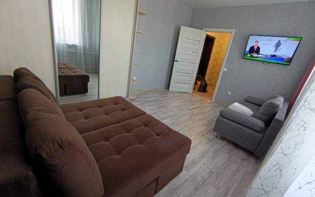 Tsentr Krasnaya, 13 Apartments