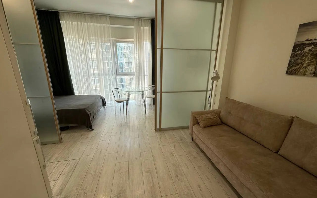 735 Na Krymskoy 89 Apartments