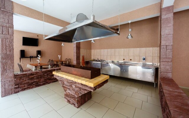 Gostevoy Dom U Yeleny Guest House