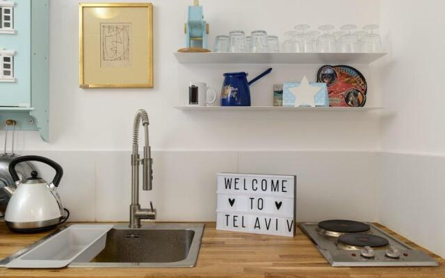 Vintage & Chic With Patio By Feelhome Apartments