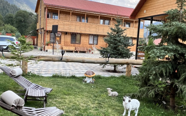 Dykhanie Gor Recreation Camp