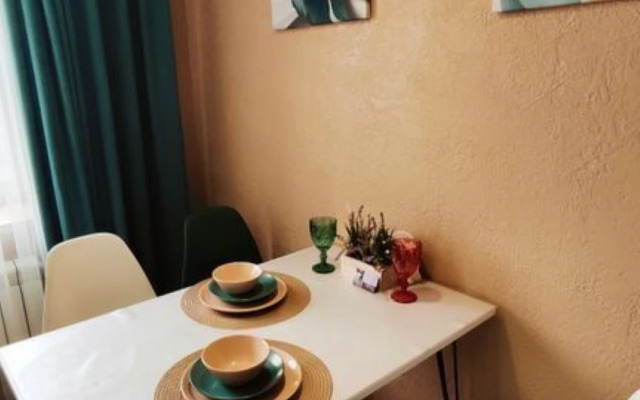 Dvukhkomnatnaya V Stile Loft Flat