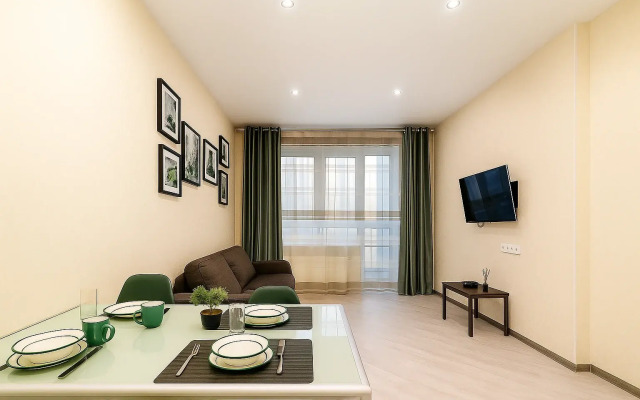 Апартаменты РусХаус у Аквапарка, возле центра и набережной (RusHouse)