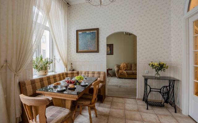U Nevskogo Flat