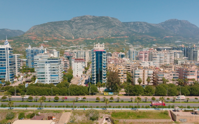 Na Pervoy Linii Morya Yekta Queen Apartments