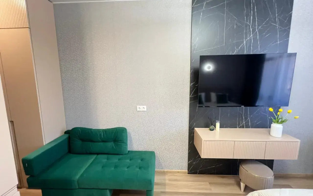 Dizaynerskaya Studiya s Basseynom Apartments