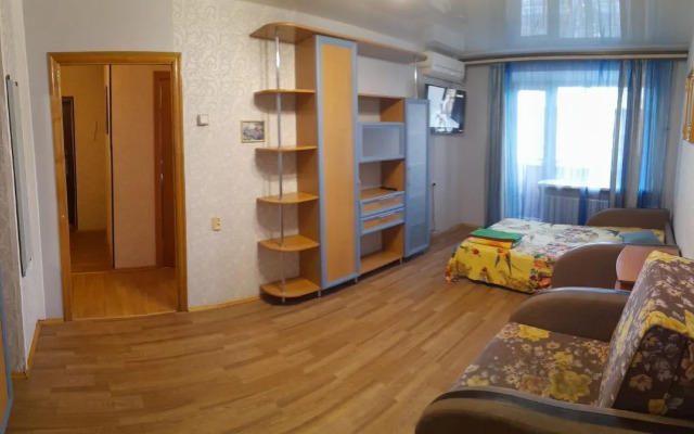V Tsentre Goroda Na Tsentralnom Rynke Flat