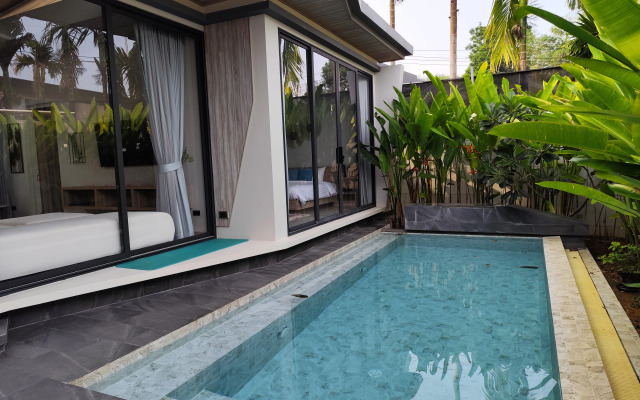 Stylish 2BR Naiton Aileen with Private Pool Villa